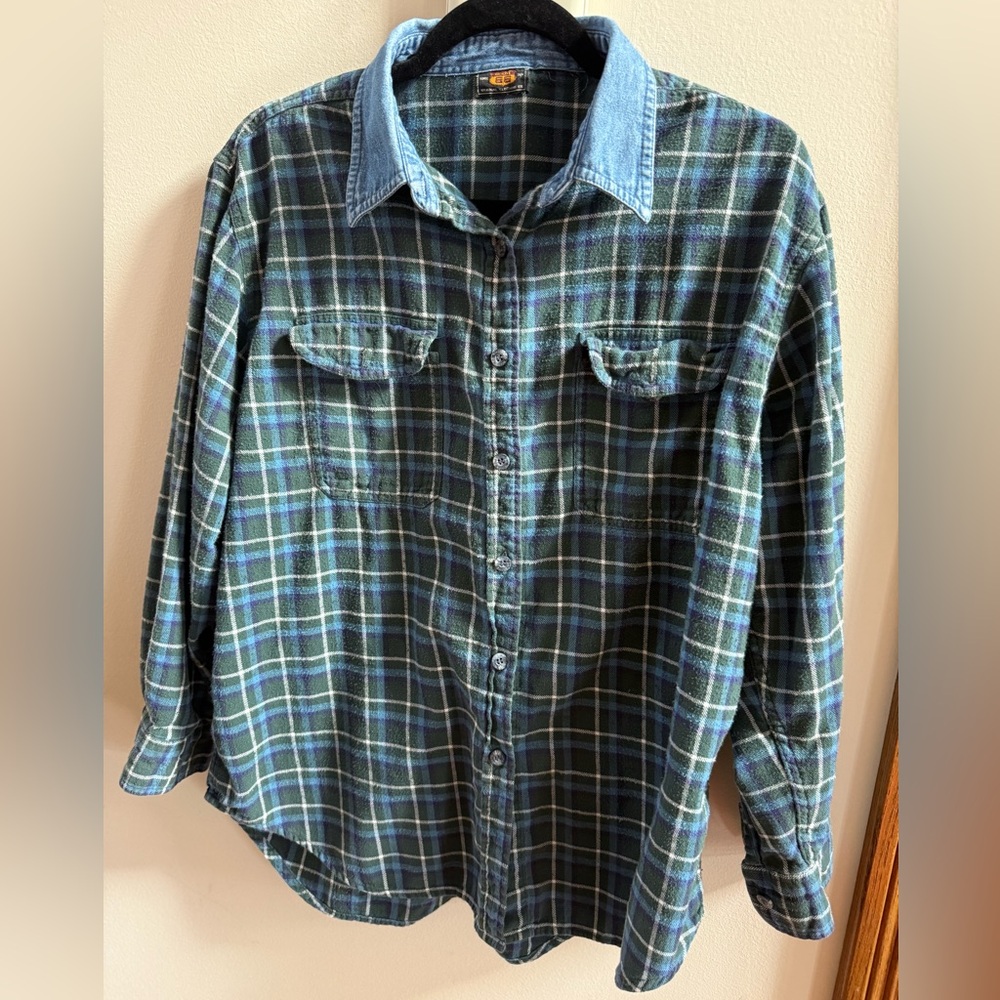 Vintage Route 66 Blue and Green Plaid Button Down Shirt with Denim Collar